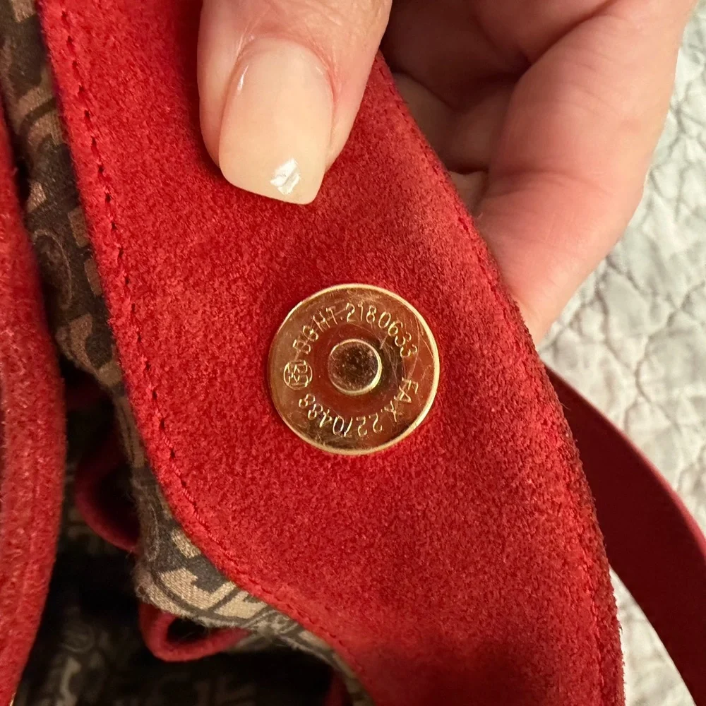 Tory Burch gorgeous tory